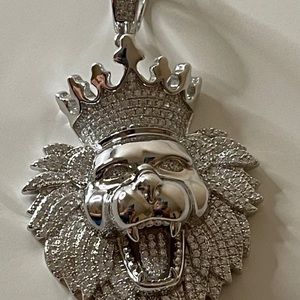 Mens Rhodium Plated CZ Crowned Lion